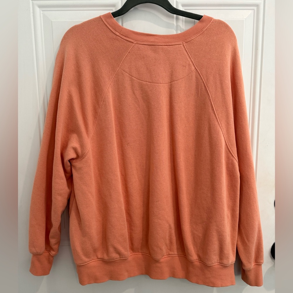 Old Navy Coral Pullover/Sweatshirt. Oversized. Size Medium. - Picture 8 of 8